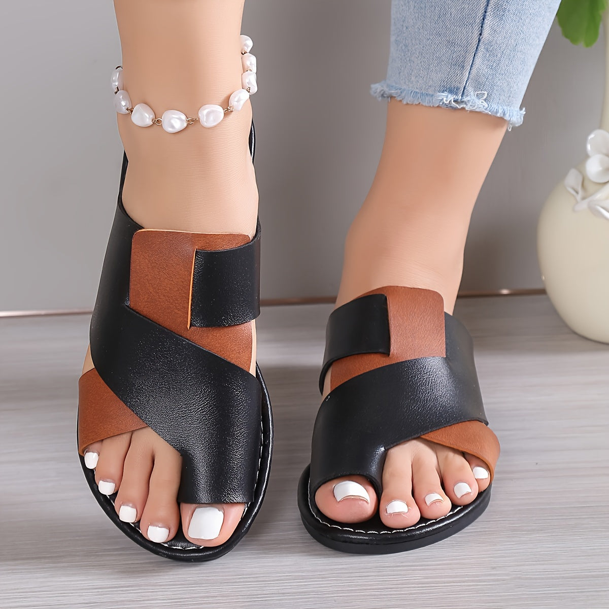 Women's Summer Casual Slip-On Sandals - Crisscross Strap Flat Sole Open-Toe Beach Shoes in Black & Brown PU Cover, Comfortable Breathable for Outdoor Walking & Summer Outfits, Summer Shoes | Open Toe Footwear | Pu Cover Sanda