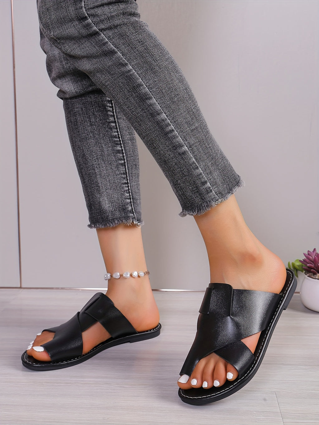 Women's Summer Casual Slip-On Sandals - Crisscross Strap Flat Sole Open-Toe Beach Shoes in Black & Brown PU Cover, Comfortable Breathable for Outdoor Walking & Summer Outfits, Summer Shoes | Open Toe Footwear | Pu Cover Sanda