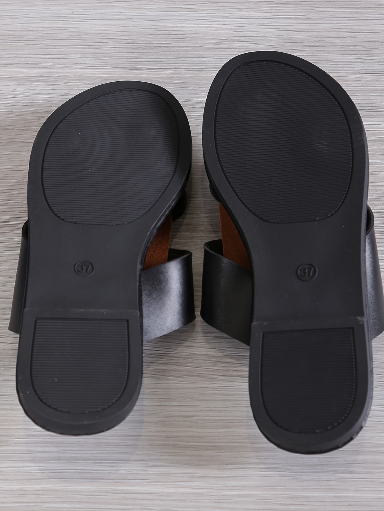 Women's Summer Casual Slip-On Sandals - Crisscross Strap Flat Sole Open-Toe Beach Shoes in Black & Brown PU Cover, Comfortable Breathable for Outdoor Walking & Summer Outfits, Summer Shoes | Open Toe Footwear | Pu Cover Sanda