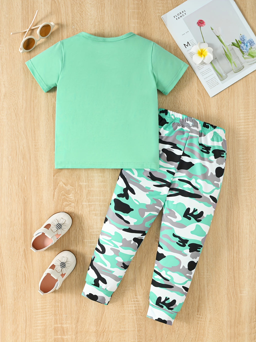 2pcs Girls' Camo Pattern Outfits Set - Casual Short Sleeve T-shirt + Pants, Machine Washable Polyester with Slight Stretch - Spring/Summer/Fall Essentials | Color Block Design | Random Printing