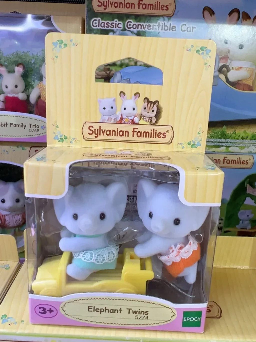Sylvanian Families Anime Girl Figures Calico critters Furniture Chihuahua Figures Houes Accesorios Furniture   elephant twins