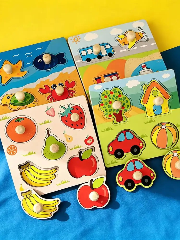 Wooden Animal Peg Puzzle Board Toy, Cartoon Farm Animal Pattern + Peg Matching Design