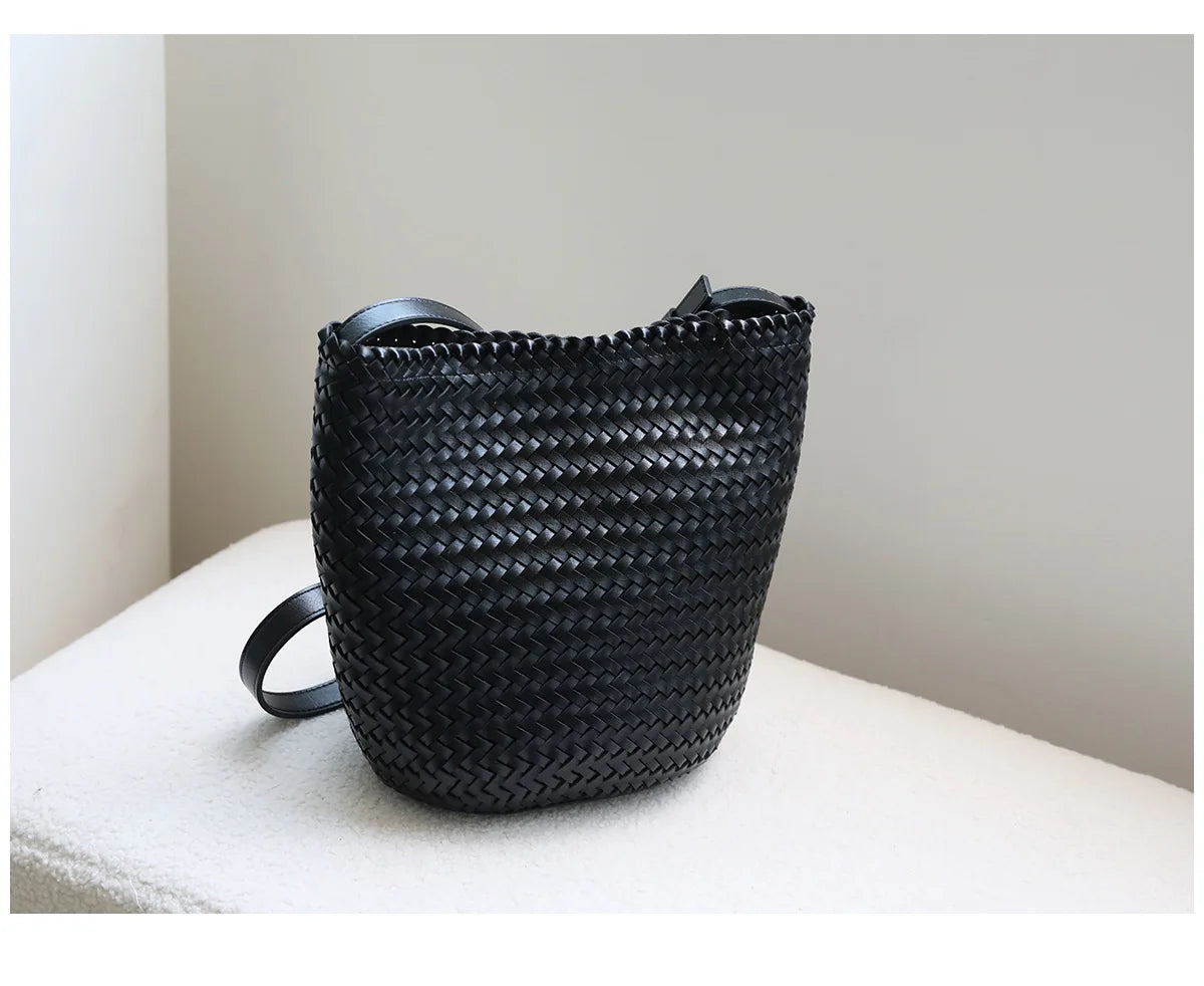Women's Handwoven Knit Bucket Shoulder Bag
