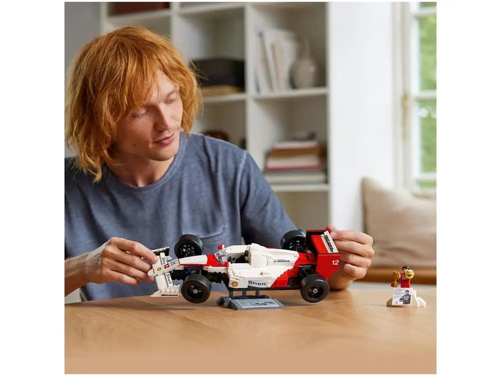 LEGO ICs McLaren MP4/4 and Ayrton Senna