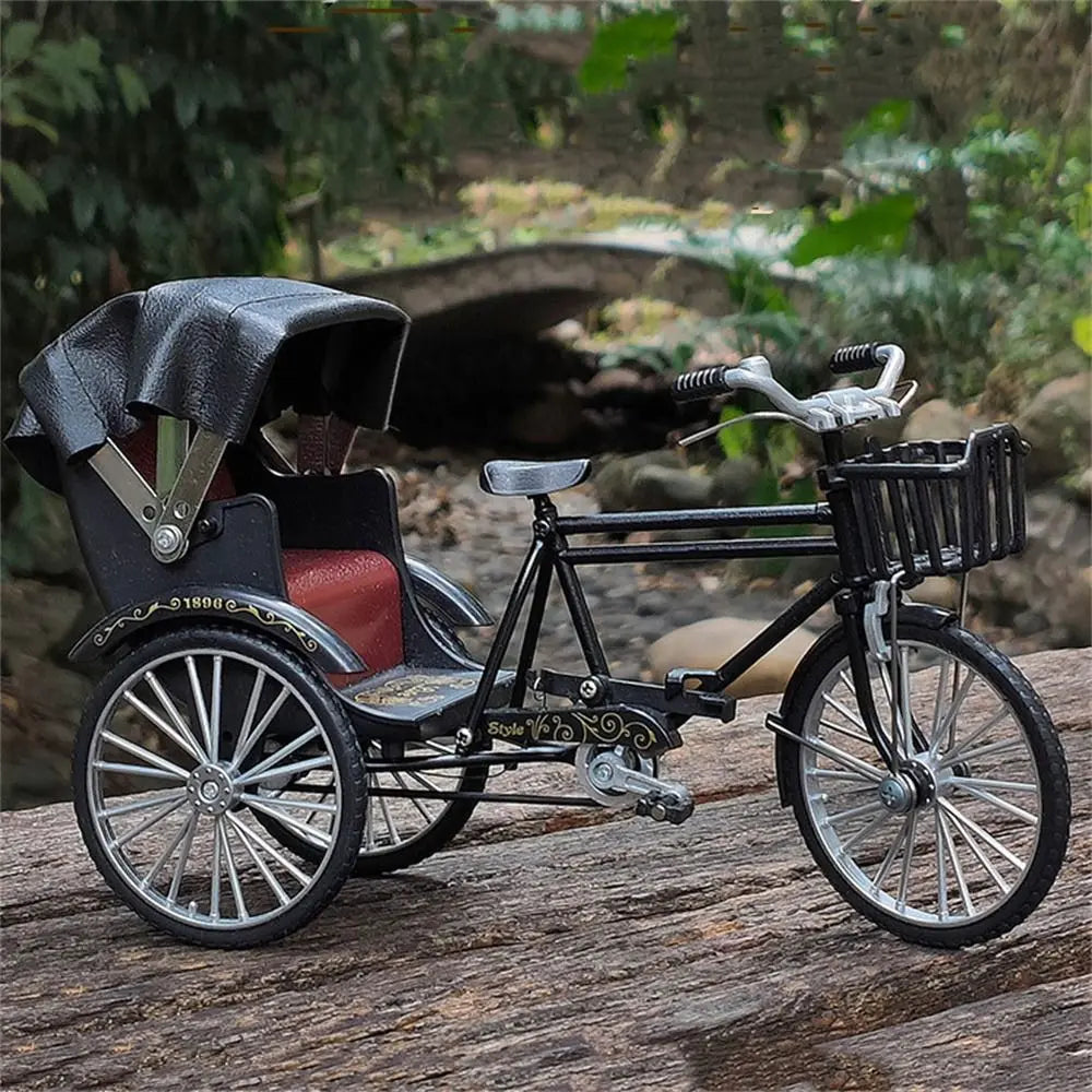 Kids Toy Vintage Classic Tricycle Model Metal Diecast Three Wheeled Simulation Tricycle Toy 1:12 Alloy Model Collectibles Gift