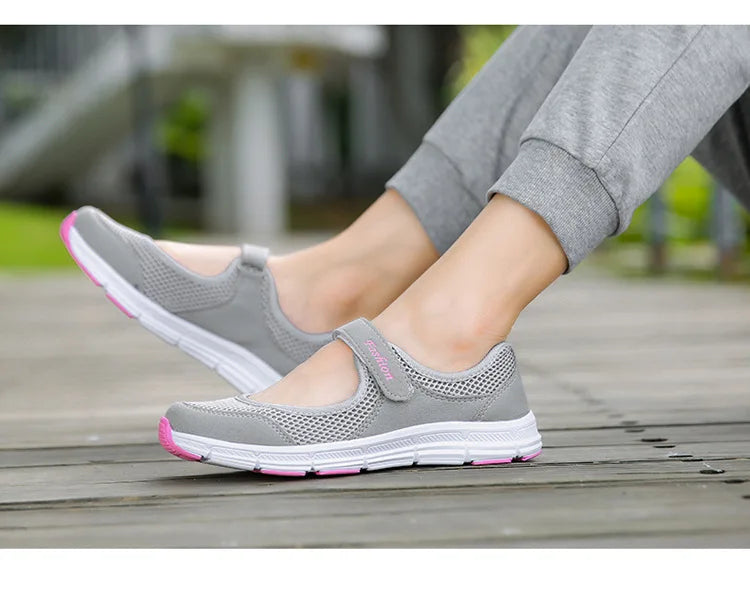 Women's Vulcanized Flat Slip-On Sneakers