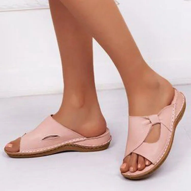 New Retro Summer Flat Casual Outdoor Beach Slippers Female Wedge Platform Orthopedic Slides