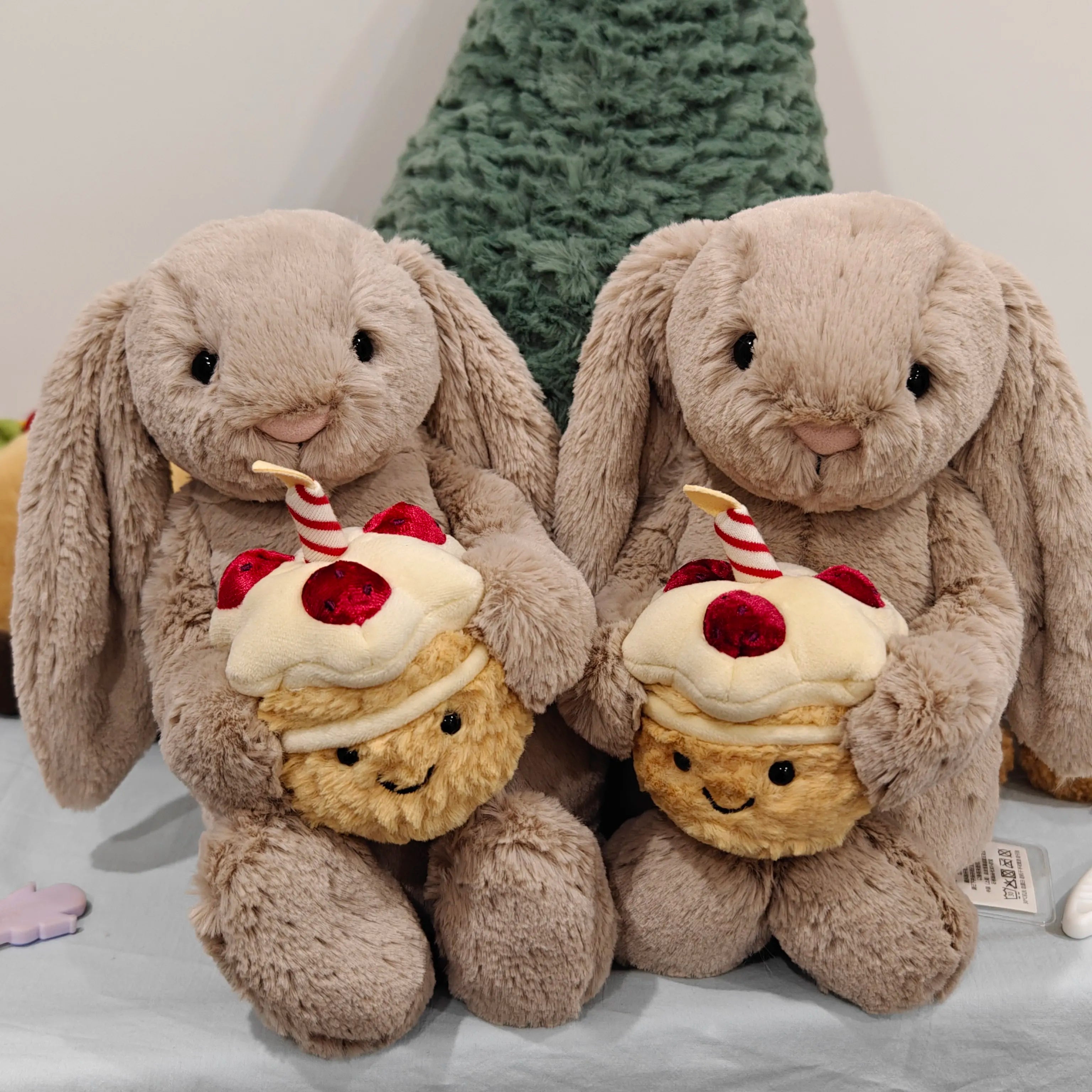Bashful Beige Bunny Birthday Plush 23cm | Cupcake Stuffed Toy & Sofa Pillow