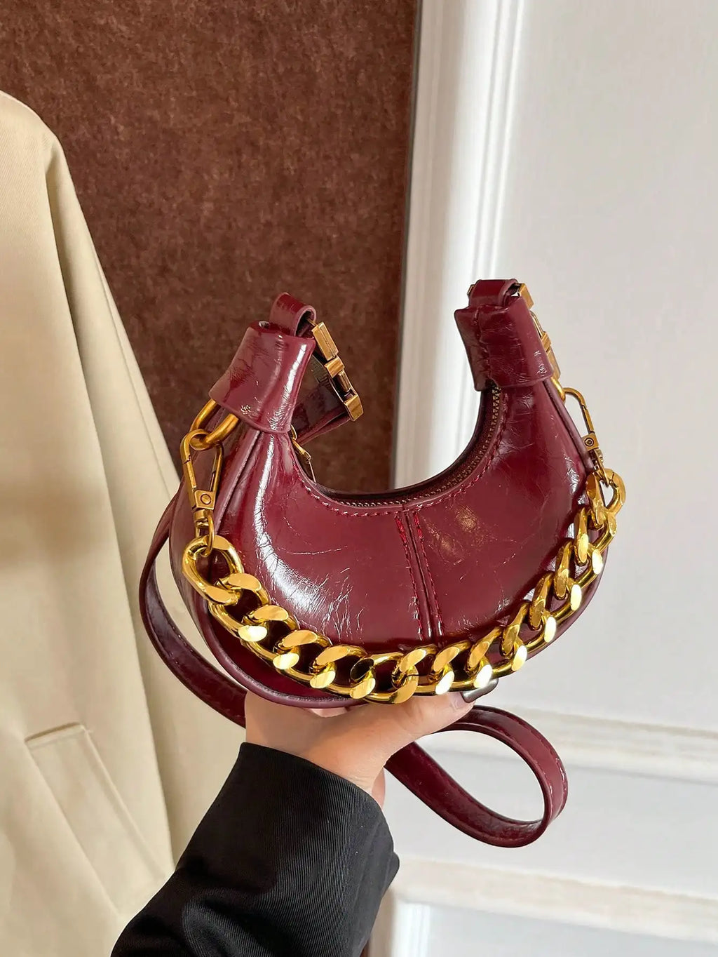 Women's Sequined Chain PU Top-Handle Hobo Bag