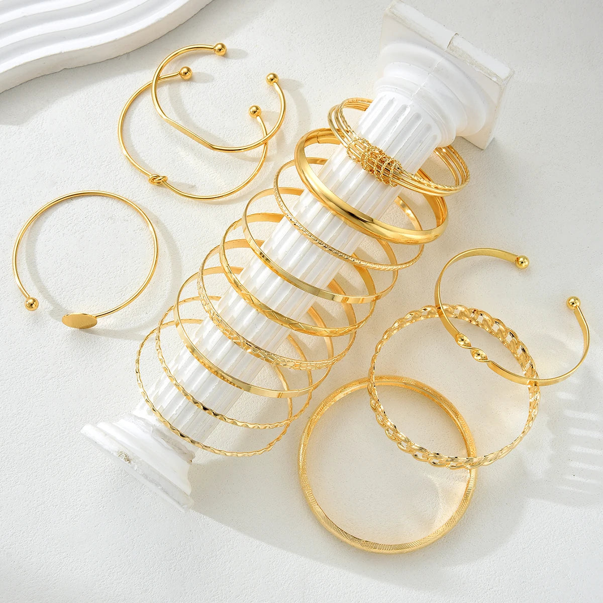 15 Pcs Retro Gold Color Minimalist Bangle Set for Women Fashion Chic Geometric Knotted Bracelets Daily Party Jewelry Gifts 2026