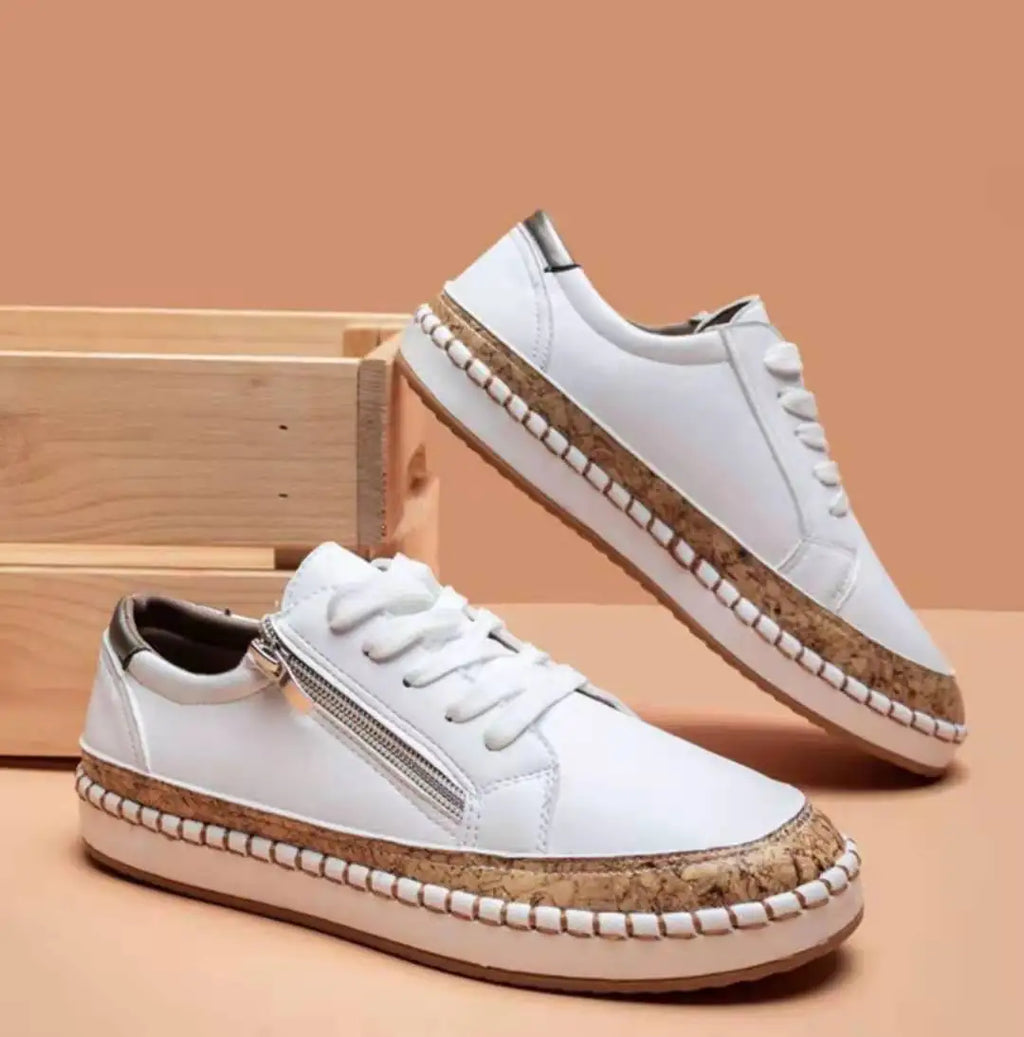Women's Floral Printed Lace-Up Flat Sneakers