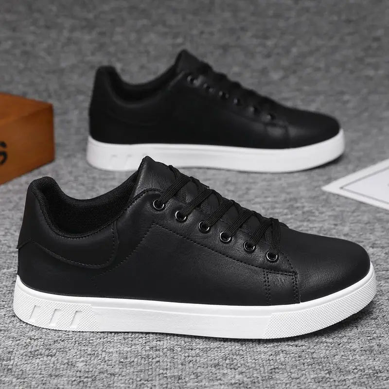 Men's Soft Sole Breathable Casual Lace-Up Shoes