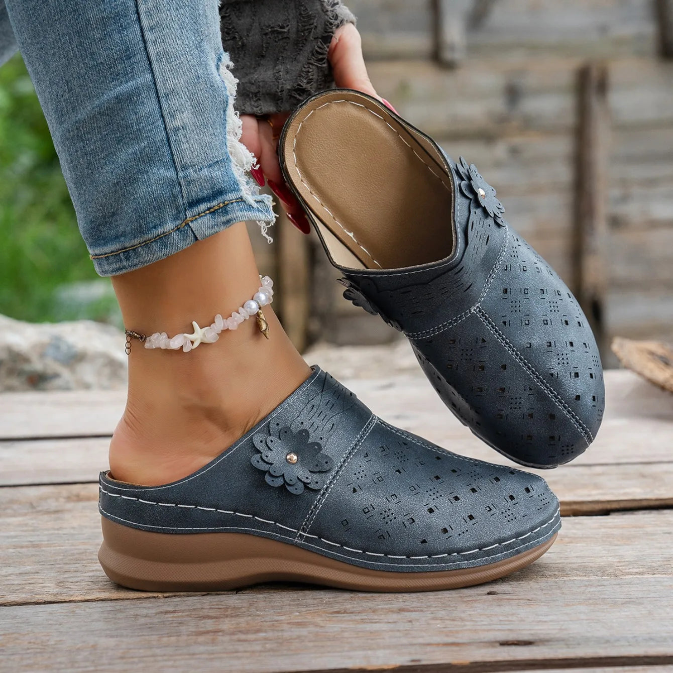 Women's Metal Accent PU Slip-On Mule Flats