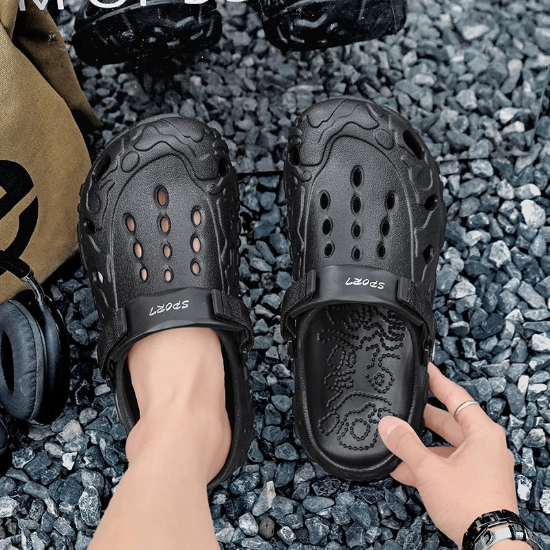 Summer Shoes Men Clogs Eva Slippers Men Flat Sandals Breathable Hole Shoes Men Beach Home Leisure Slides Men Summer Shoes