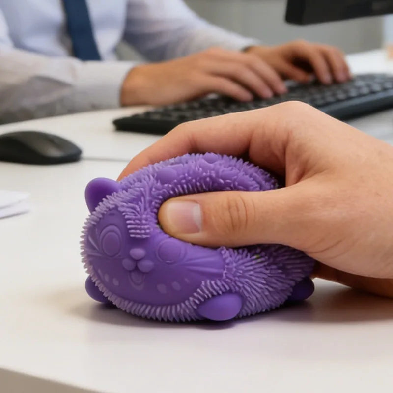 Cute Cat Shaped Stress Relieving Ball Fingertip Toy Pet Squeezing Small Soft Toy for Anxiety Relief