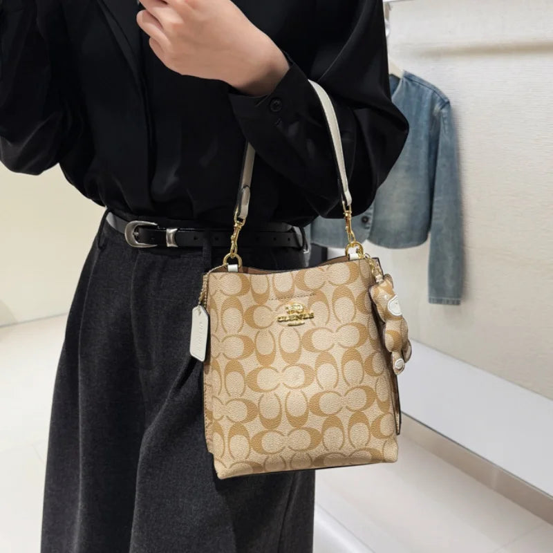Unisex PU Bucket Bag with Magnetic Buckle