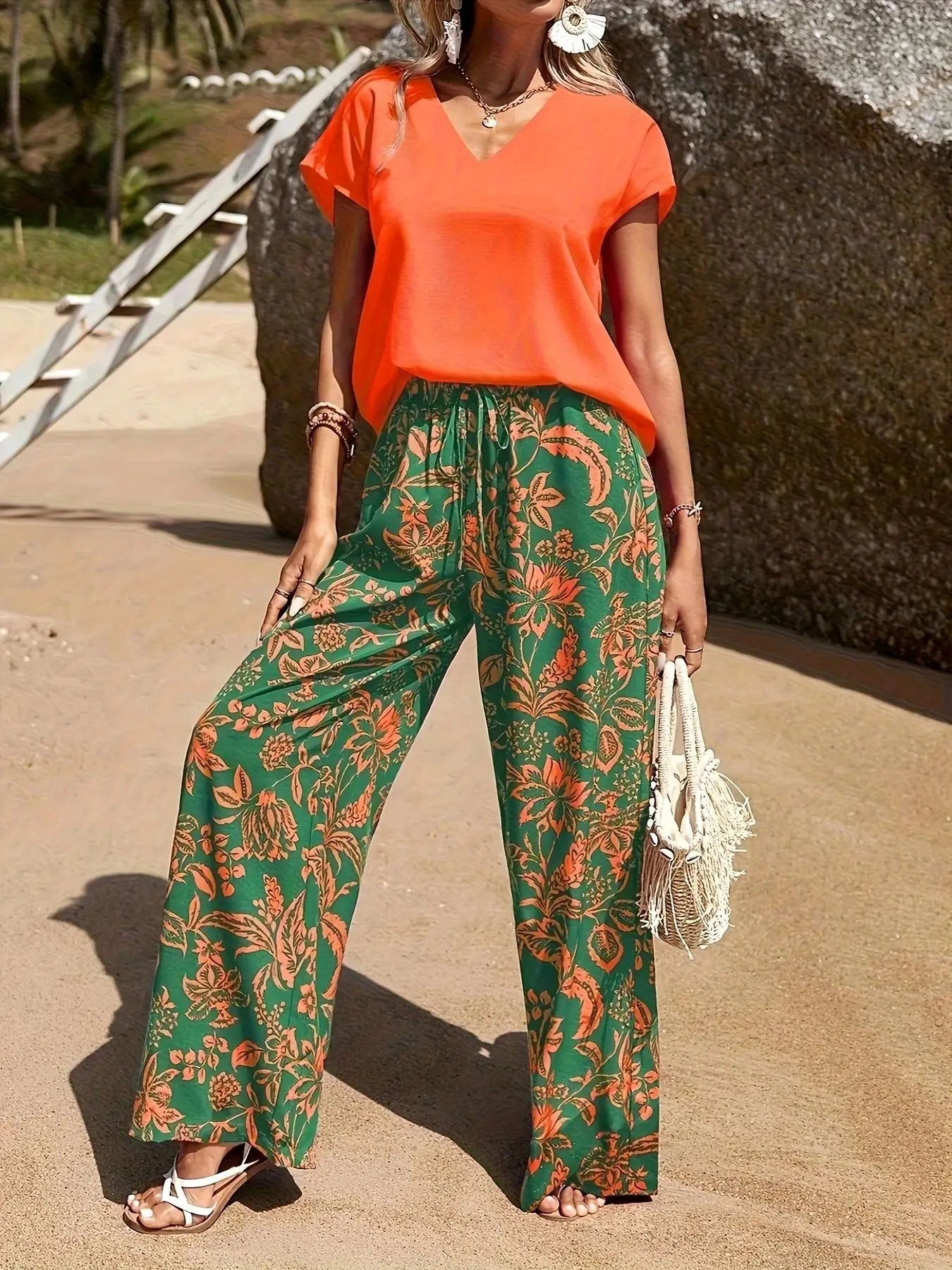 Summer Women 2 Piece Outfit Set V-Neck Short Sleeve T-Shirt + Floral Print Wide Leg Pants Casual Beach Vacation Two Piece T