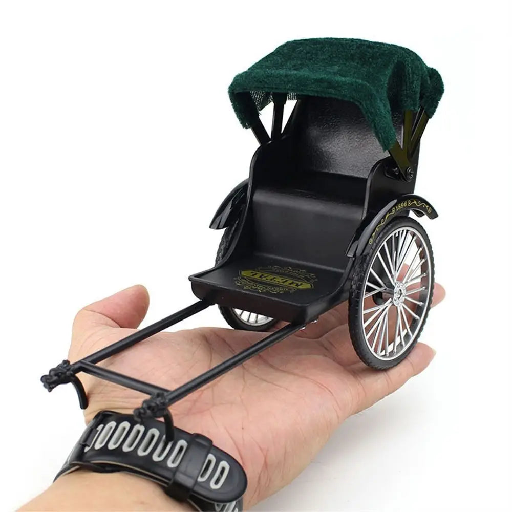 Kids Toy Vintage Classic Tricycle Model Metal Diecast Three Wheeled Simulation Tricycle Toy 1:12 Alloy Model Collectibles Gift