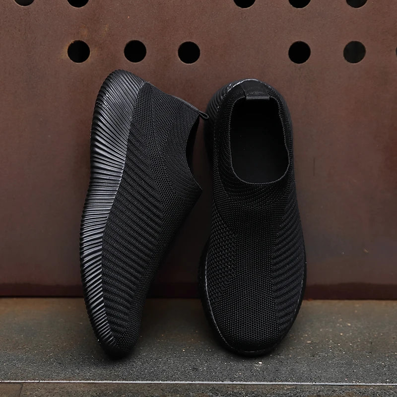 Women's Lightweight Breathable Mesh Slip-On Sneakers