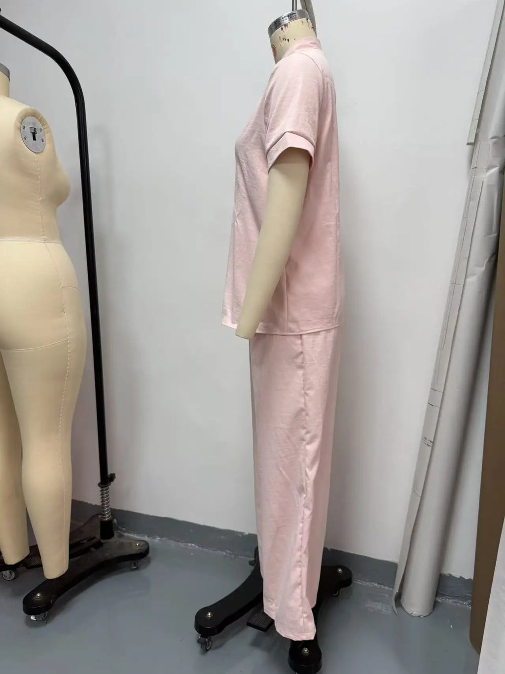 Summer Casual V-neck Short-sleeved Women Trousers 2-piece Set Fashion Casual Loose Wide-leg Trousers Female Lazy Daily Suit 2026