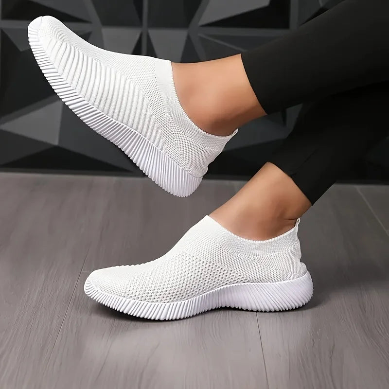 Women's Lightweight Breathable Mesh Slip-On Sneakers