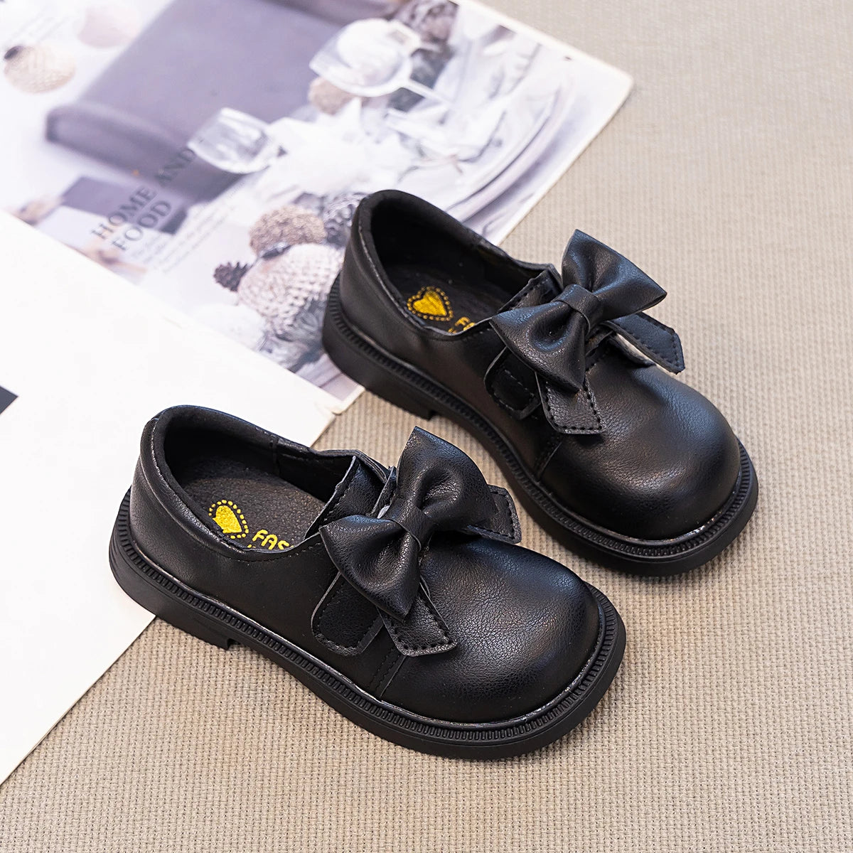Girls' Bow Design Bonded Leather Flat Casual Shoes