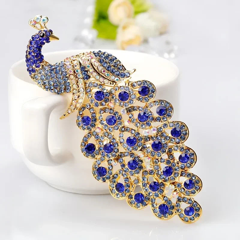Luxury Peacock Feather Brooch – Sparkling Purple Rhinestone Lapel Pin for Women