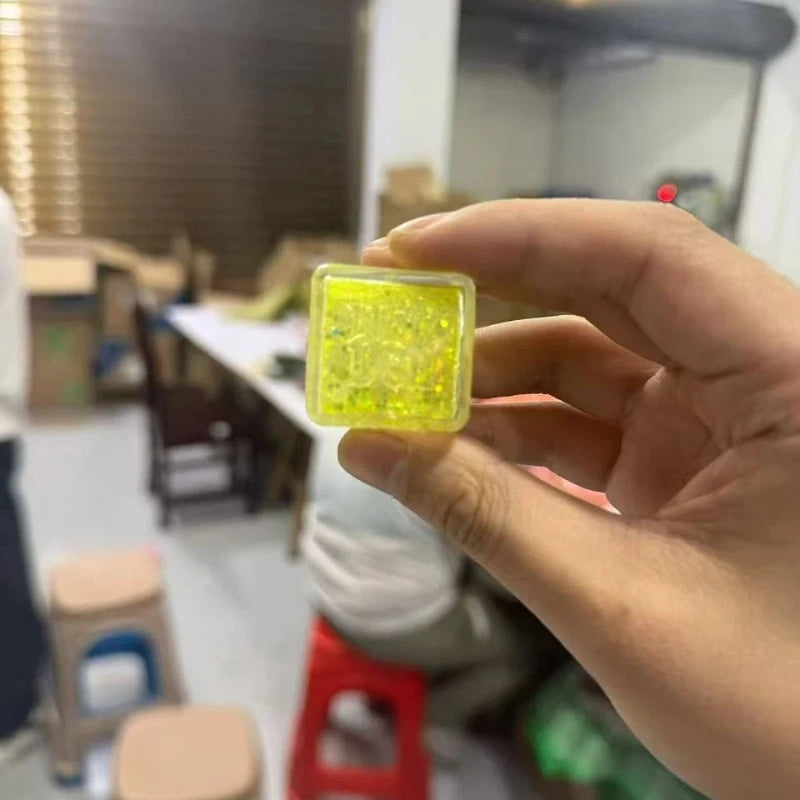 NeeDoh Nice Cube Glitter Sparkle Squish Toy – Slow Rising Anxiety Relief Fidget Cube, Surprise Blind Box