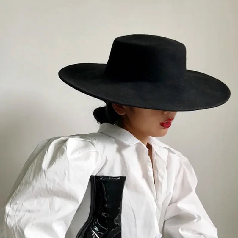 Bowler hat Women's cap hats for men fedoras fashion 2023 fedoras felt panama chapel beach elegant Wedding picture hat fascinator