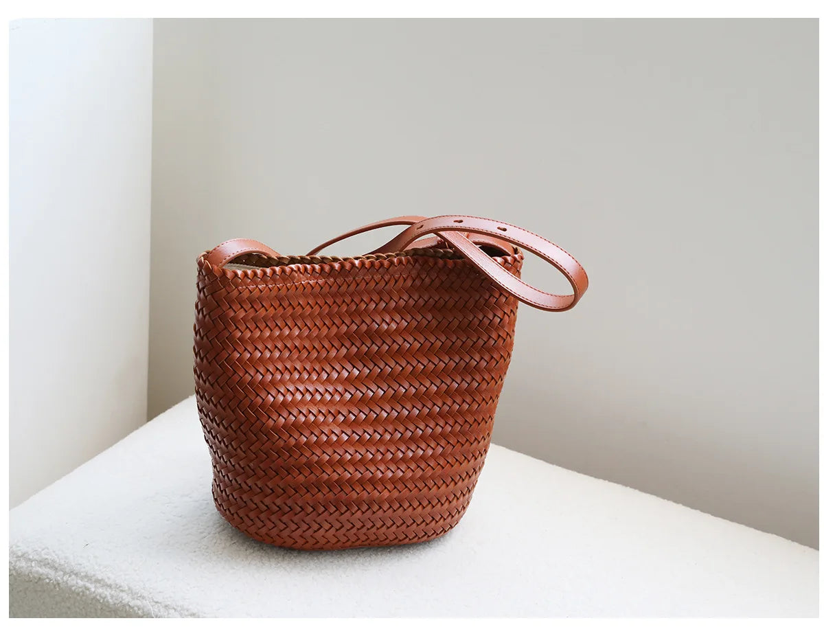Women's Handwoven Knit Bucket Shoulder Bag