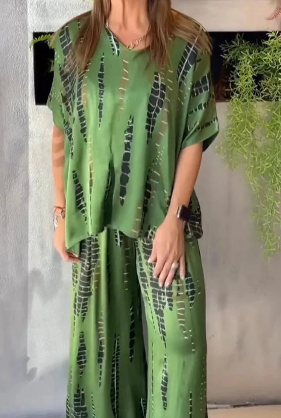 Summer Fashion T-shirt Pants Set Women Geometric Print Short Sleeved Tops Loose Wide Leg Pants Elegant Lady Set Clothing