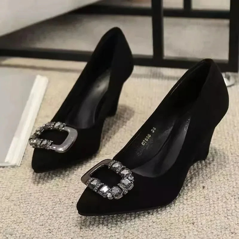 Women's Diamond Flannel Wedge Slingback Pumps