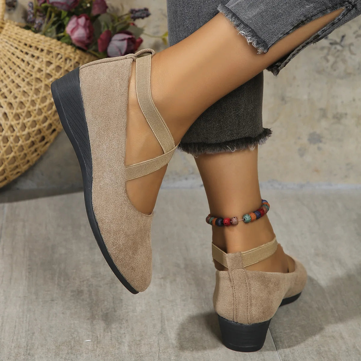 Women's Wedge Heel Pointed Toe Ankle Strap Pumps