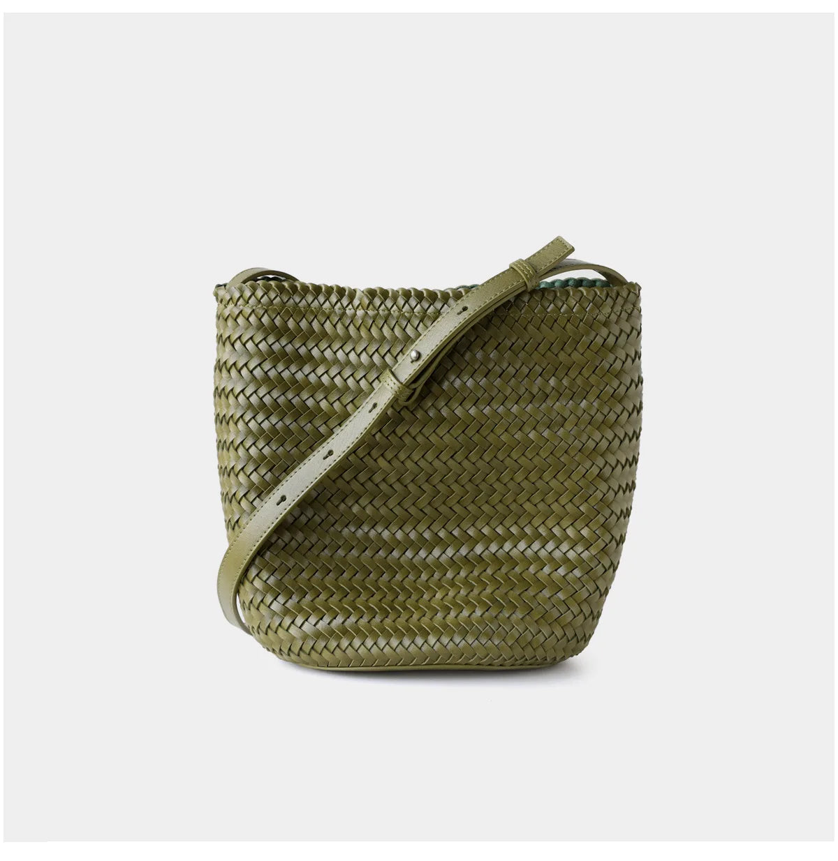 Women's Handwoven Knit Bucket Shoulder Bag