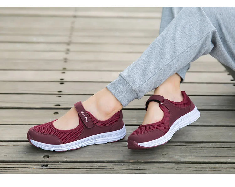 Women's Vulcanized Flat Slip-On Sneakers