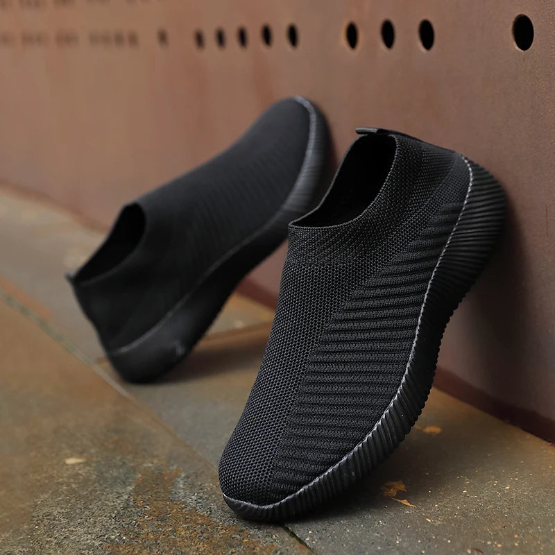 Women's Lightweight Breathable Mesh Slip-On Sneakers