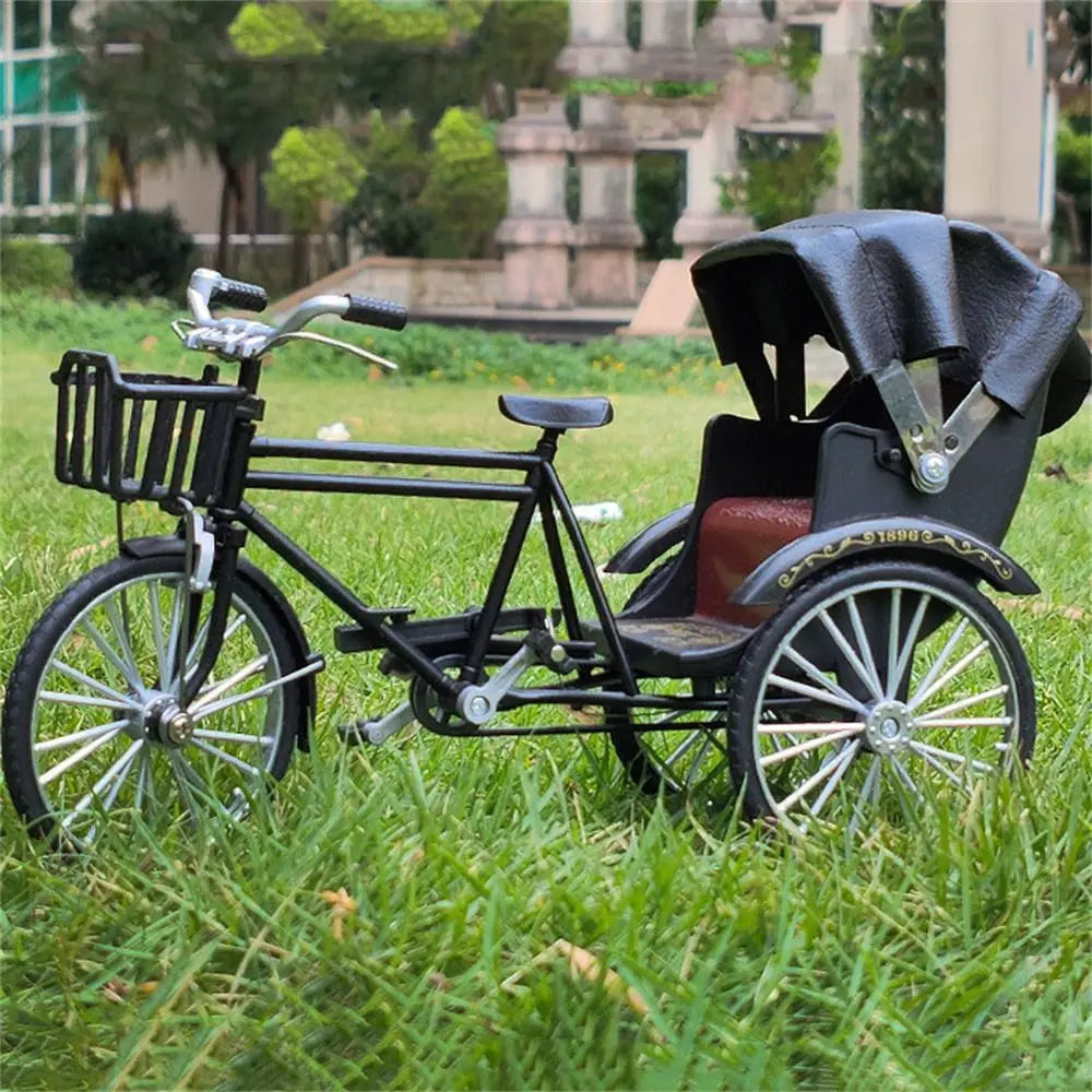 Kids Toy Vintage Classic Tricycle Model Metal Diecast Three Wheeled Simulation Tricycle Toy 1:12 Alloy Model Collectibles Gift