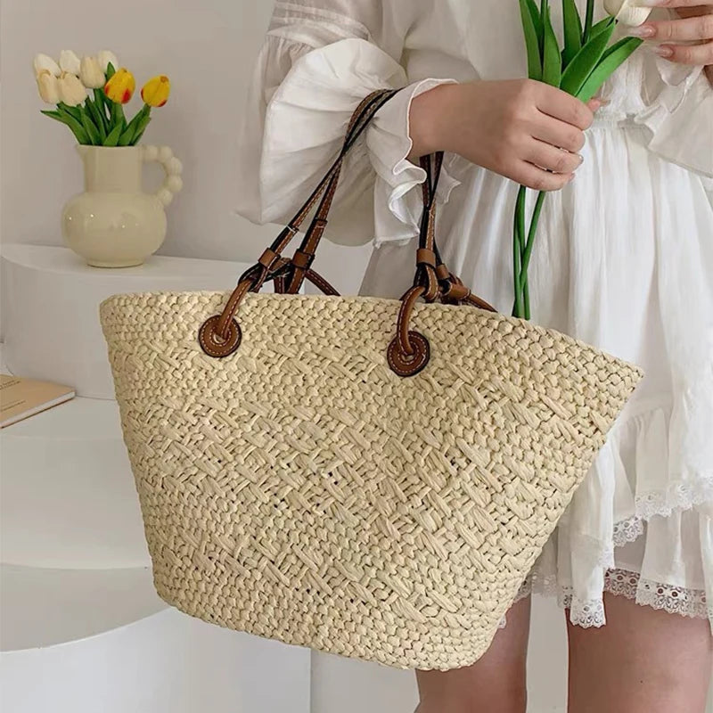 Women's Woven Straw-Style Bucket Tote Bag