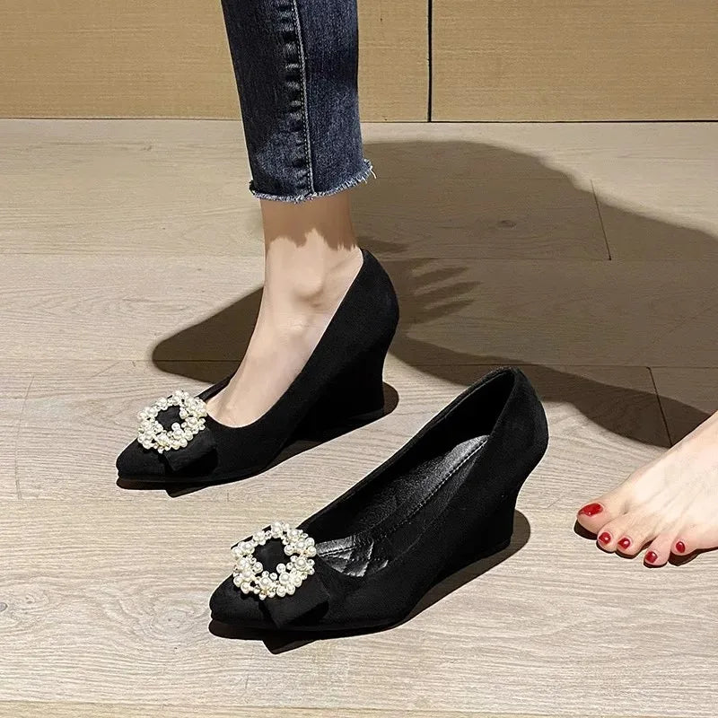 Women's Diamond Flannel Wedge Slingback Pumps