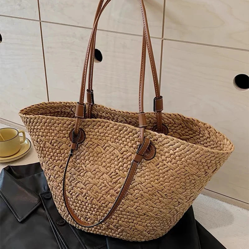 Women's Woven Straw-Style Bucket Tote Bag