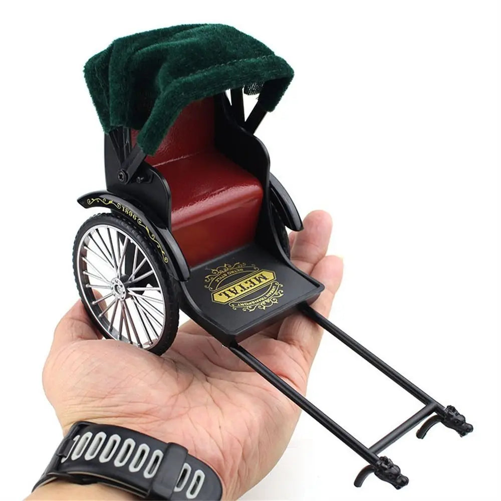 Kids Toy Vintage Classic Tricycle Model Metal Diecast Three Wheeled Simulation Tricycle Toy 1:12 Alloy Model Collectibles Gift