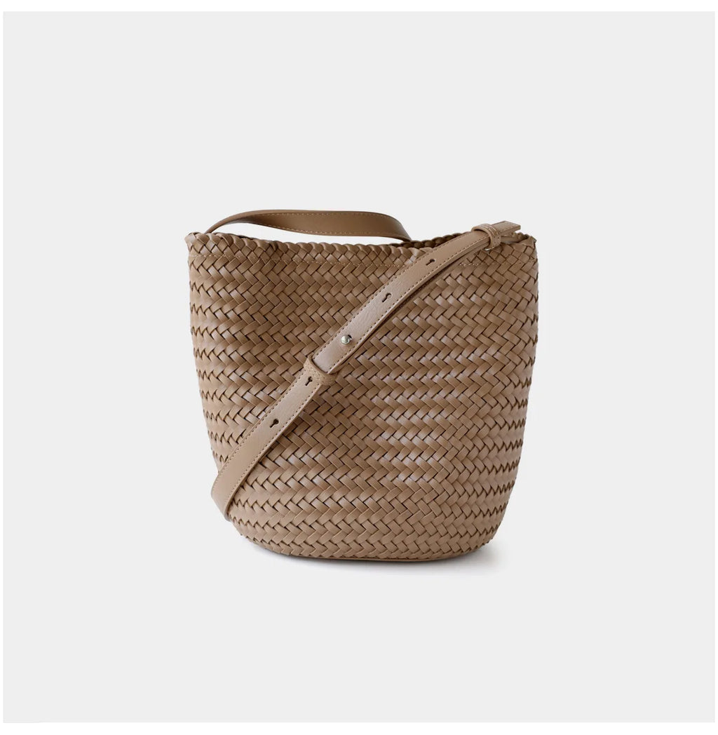 Women's Handwoven Knit Bucket Shoulder Bag