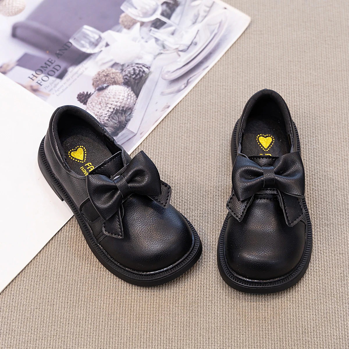Girls' Bow Design Bonded Leather Flat Casual Shoes