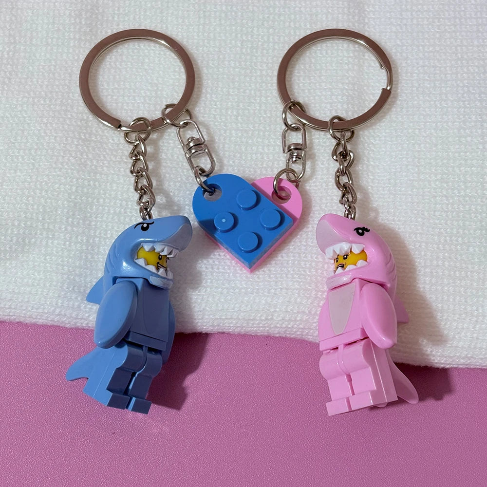 2pcs Cartoon Pink and Blue Shark Couple Keychain Heart-Shaped Building Block Splicing Keyring Backpack Pendant For Friends Gifts