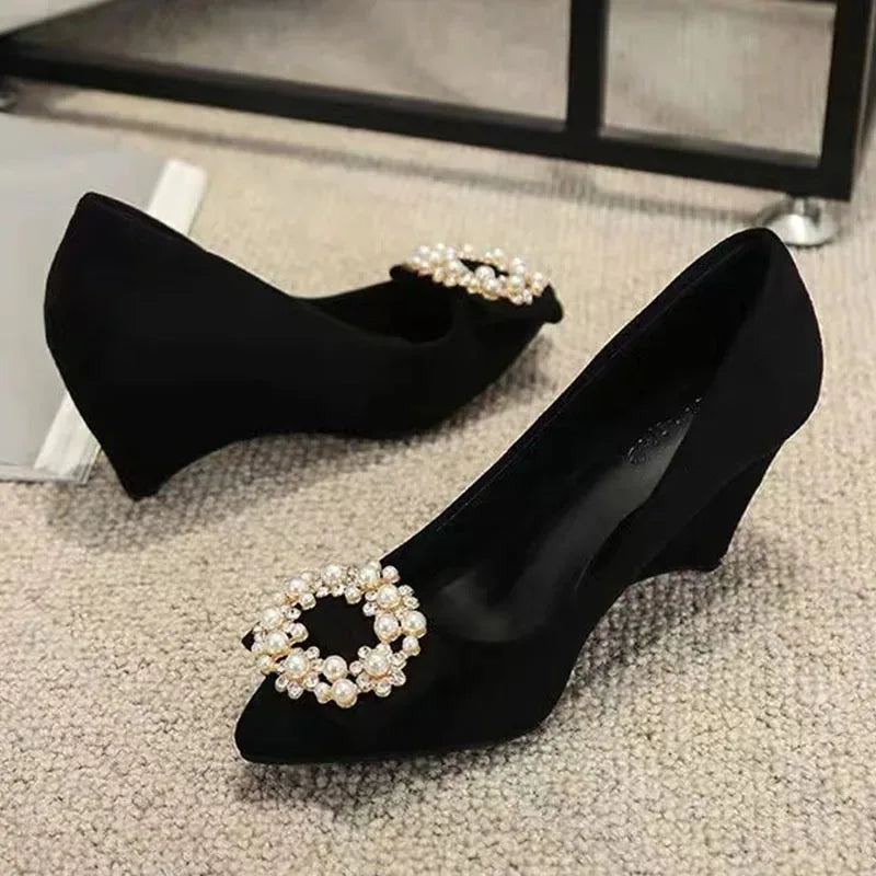 Women's Diamond Flannel Wedge Slingback Pumps
