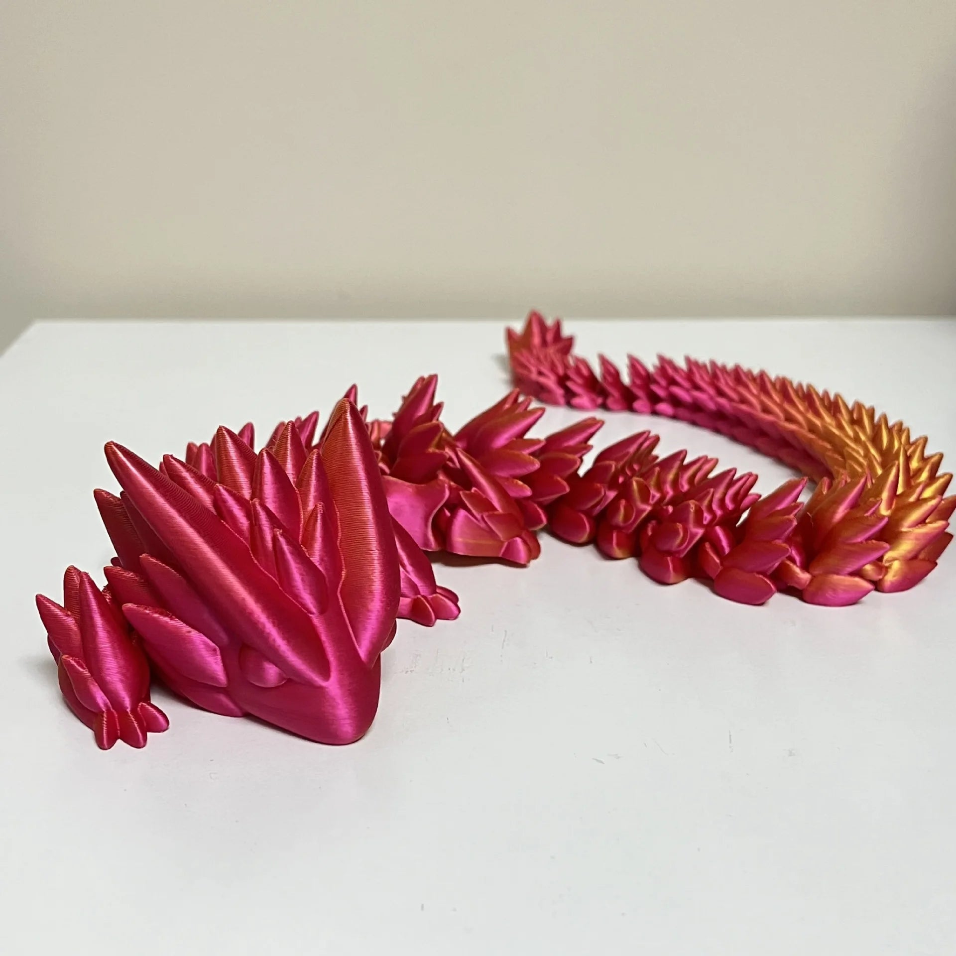 3D Printed Articulated Dragon Toy - Rotatable Desktop Decor