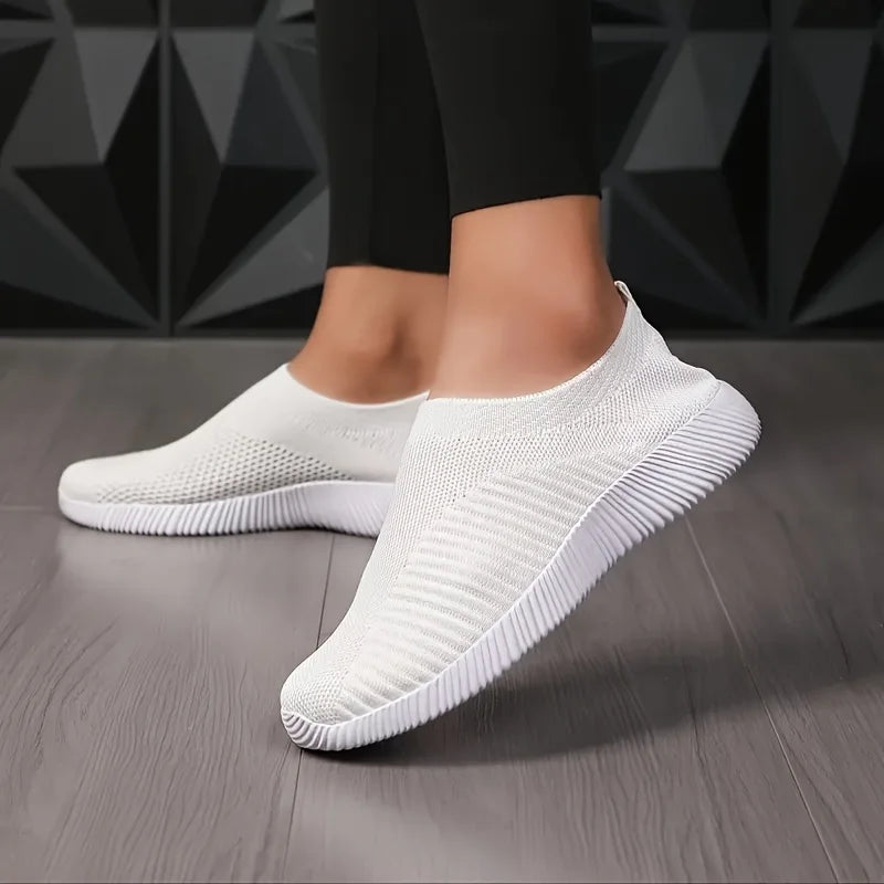 Women's Lightweight Breathable Mesh Slip-On Sneakers