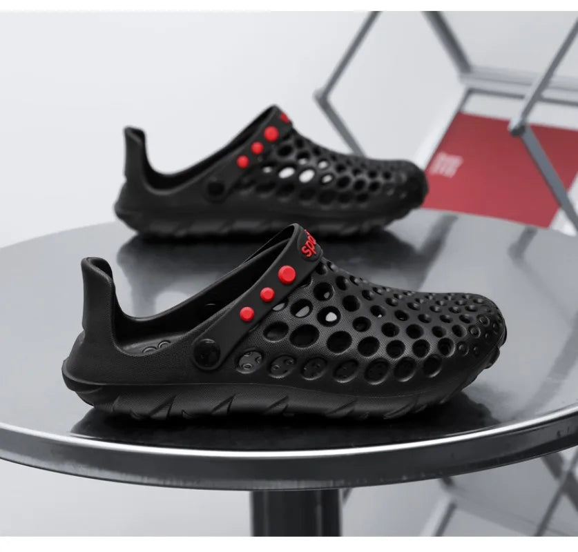Summer Shoes Men Clogs Eva Slippers Men Flat Sandals Breathable Hole Shoes Men Beach Home Leisure Slides Men Summer Shoes