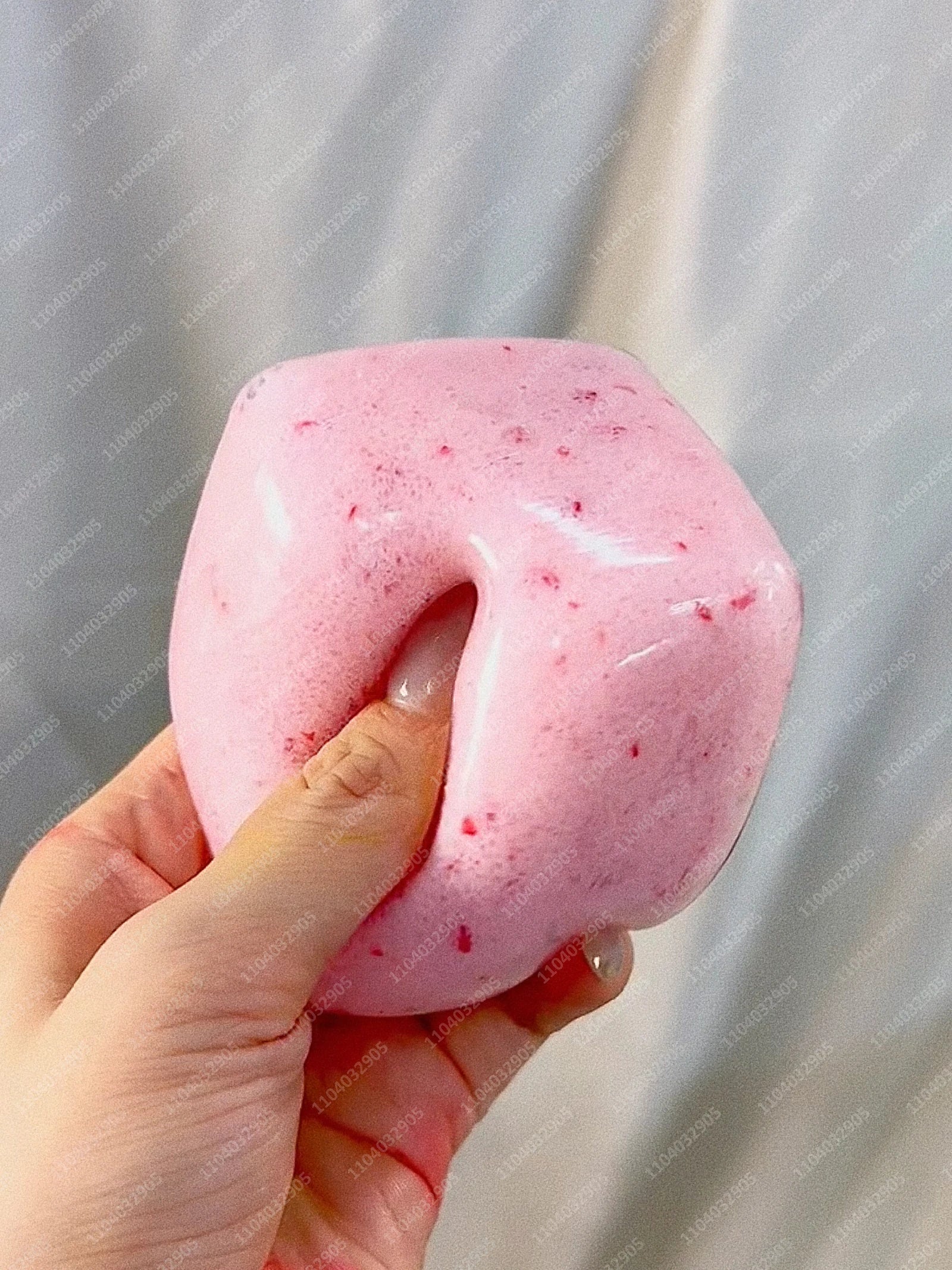 Squishy Slushie Gummy Cube – Shapeable ASMR Stress Relief Fidget Toy