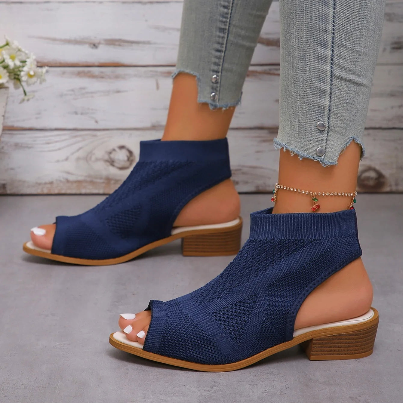 New Summer Fashion Casual Comfortable Sandals Open Toe Lightweight Outdoor Sandals Women Shoes for Women
